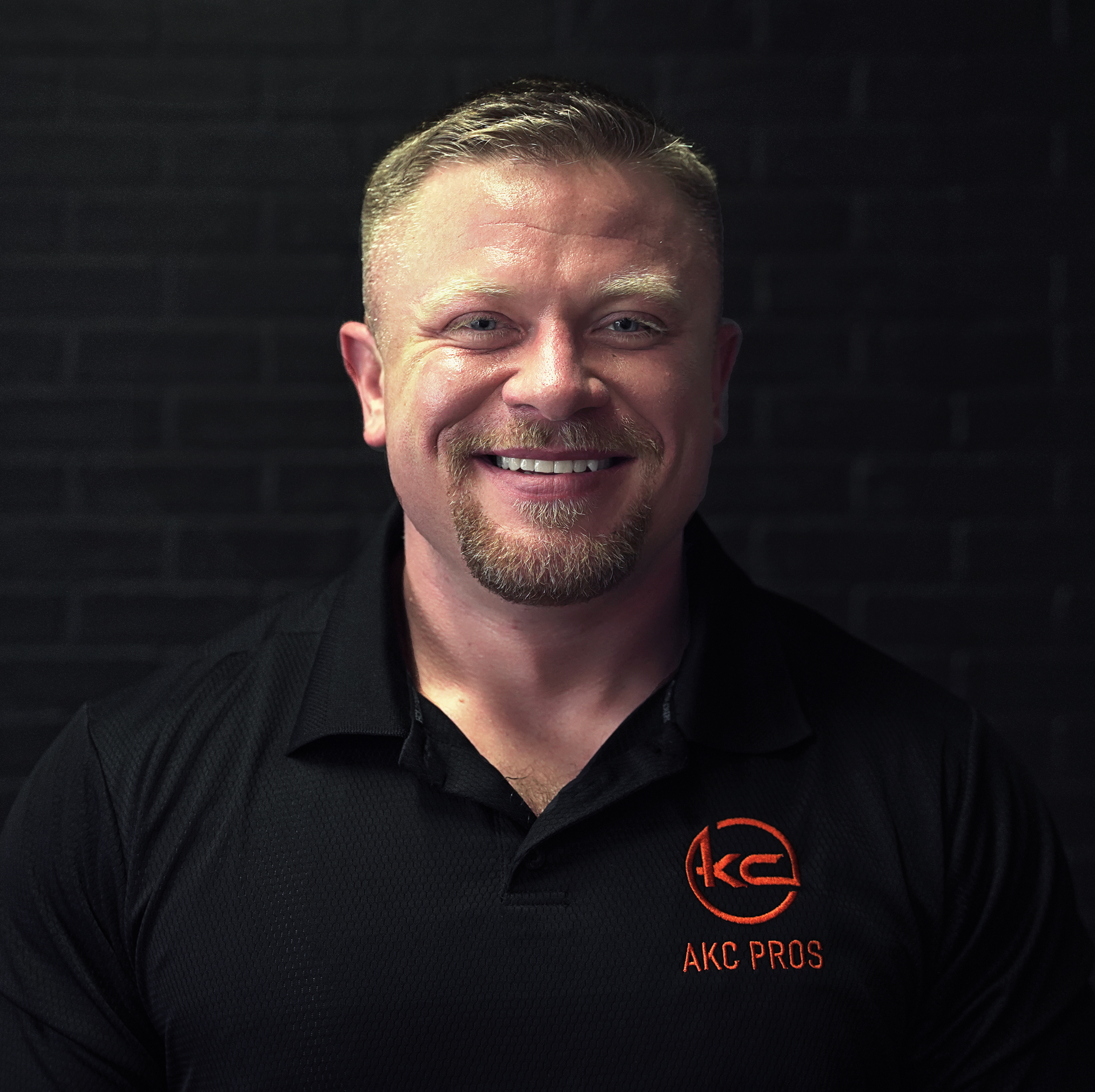 AKC PROS James Eddy with AKC PROS providing free roof inspections